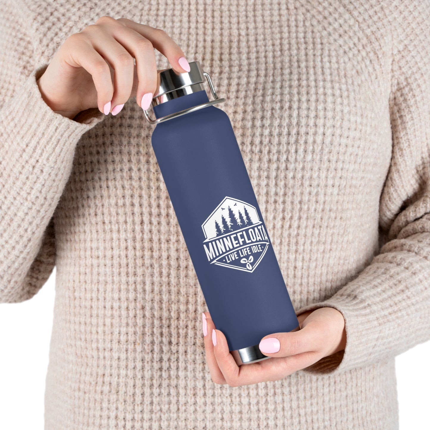 Minnefloata Copper Vacuum Insulated Bottle, 22oz